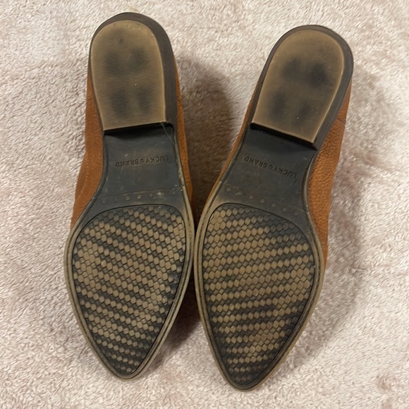 LUCKY BRAND JOELLE WESTERN BOOTIE Size 10, block heal, heal pull tab, brown - Picture 5 of 14